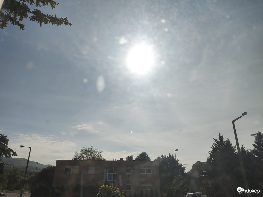 Észlelési fényképek