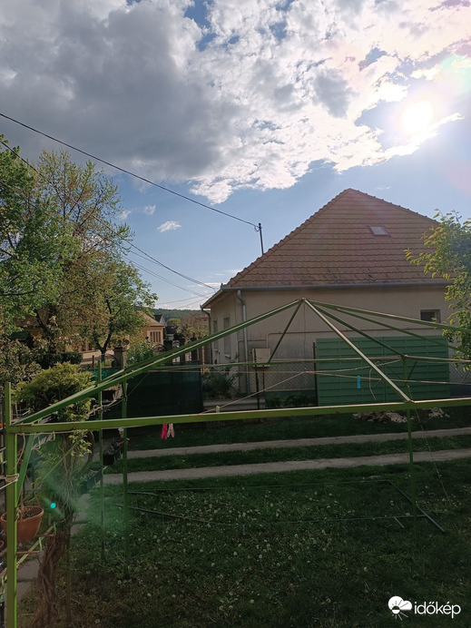 Észlelési fényképek