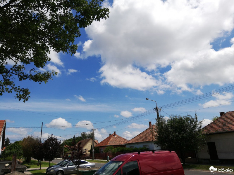 Észlelési fényképek