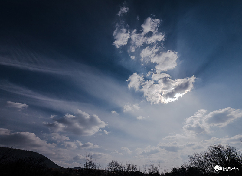 délutáni égkép