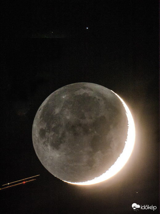 hamuszürke kondenzcsík