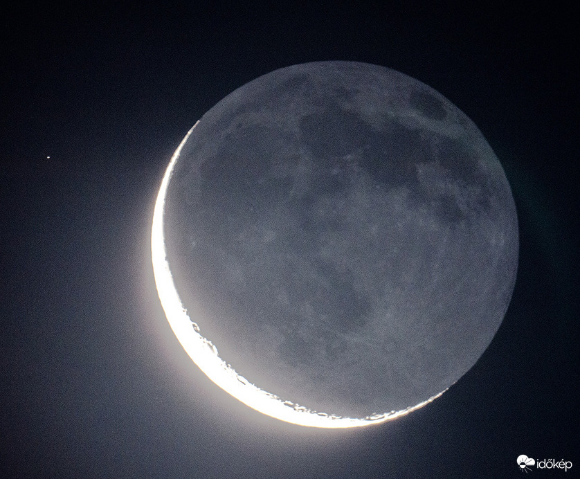 A szarva közt a tőgyit..