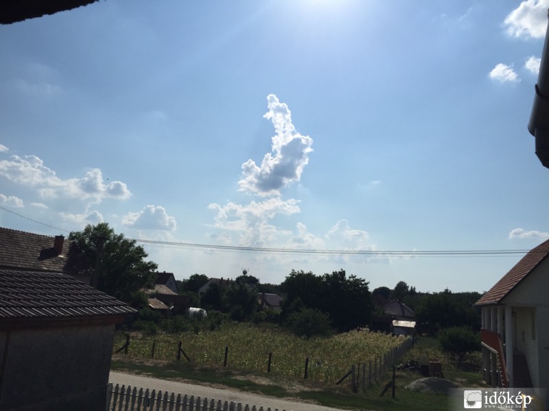 Észlelési fényképek