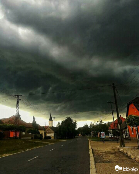 Észlelési fényképek