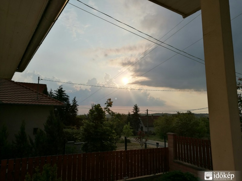 Észlelési fényképek