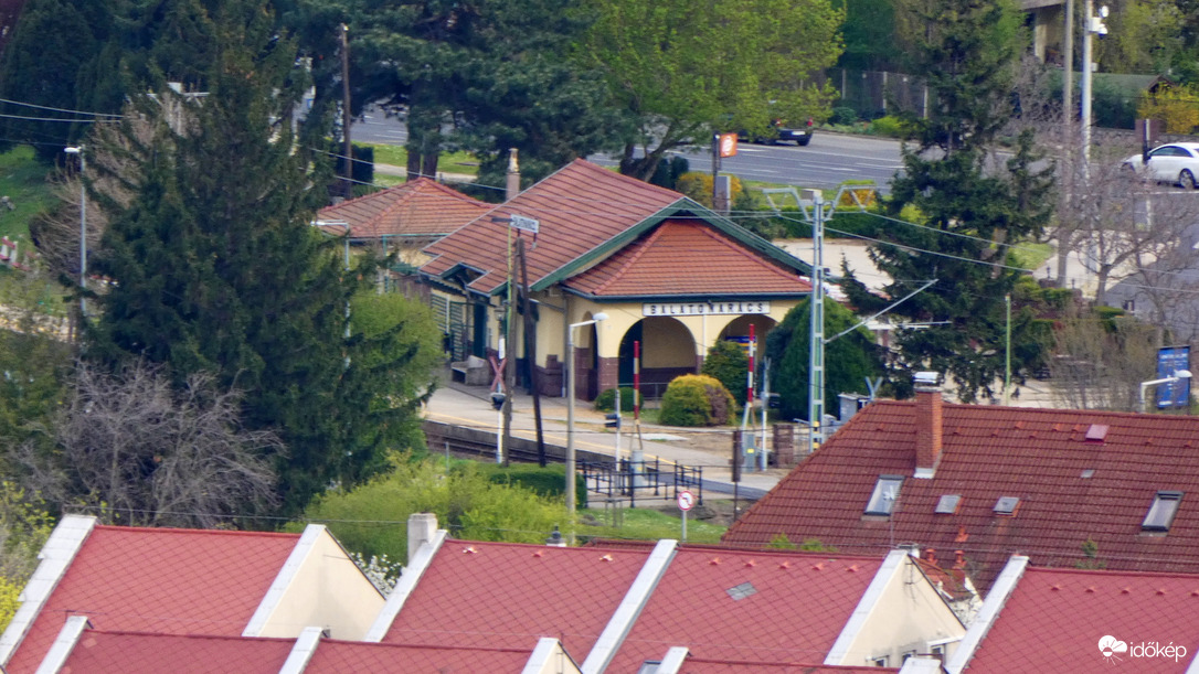 Balatonfüred fentről ..... Arácsi vasútállomás