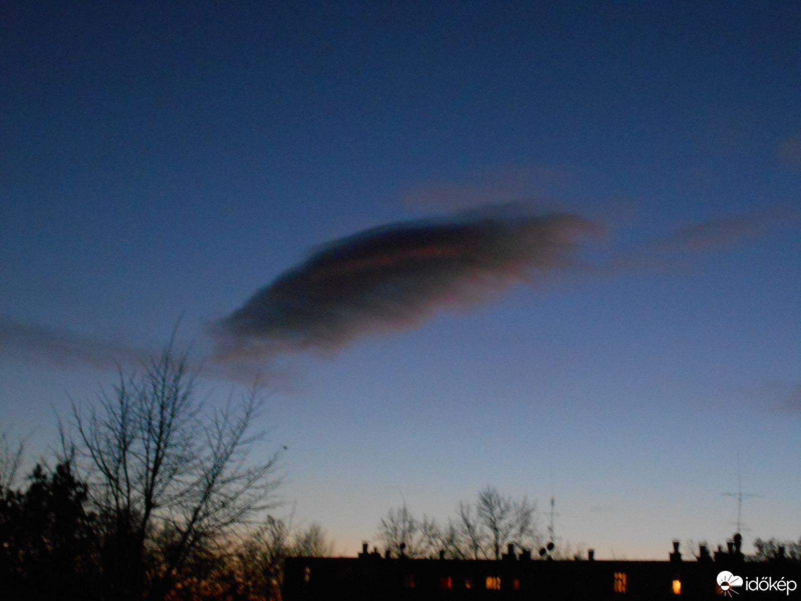 Észlelési fényképek