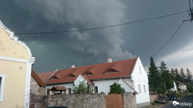 Észlelési fényképek