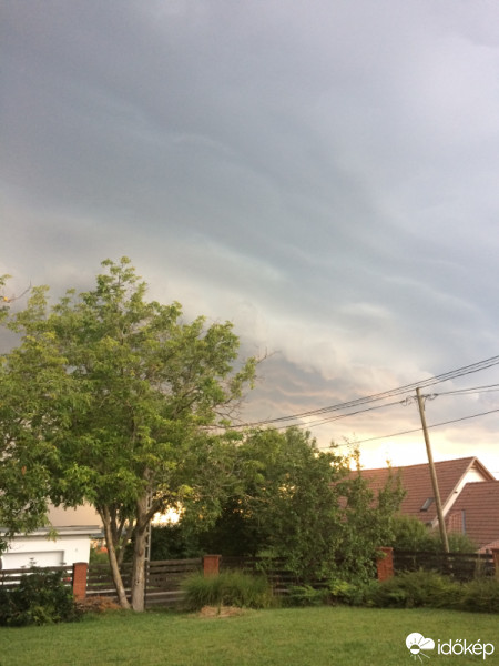 Észlelési fényképek