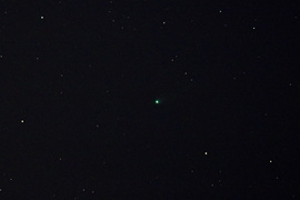 A kis zöld pötty középen a C/2025 A6 (Lemmon) üstökös