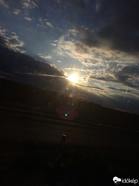 Észlelési fényképek