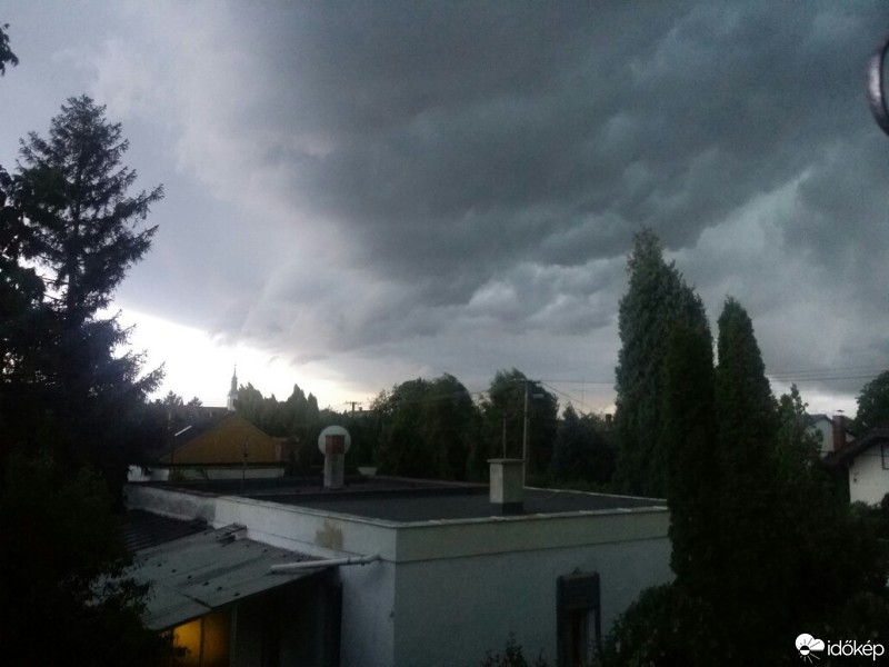 Észlelési fényképek