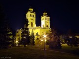 Az Egri Bazilika éjjeli fényárban.