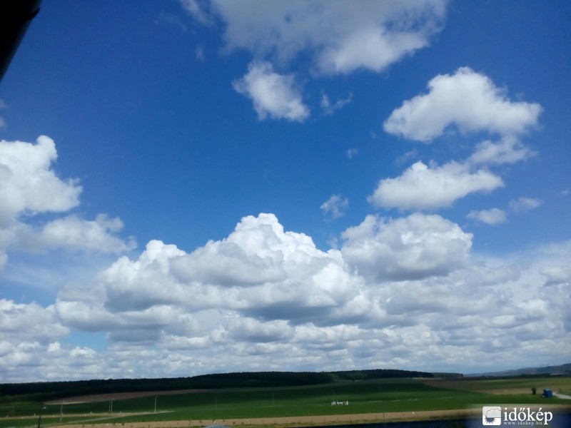 Észlelési fényképek