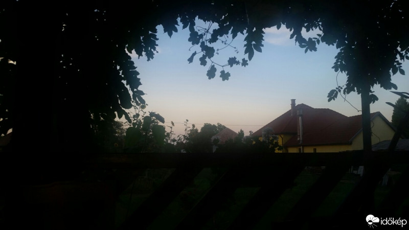 Észlelési fényképek