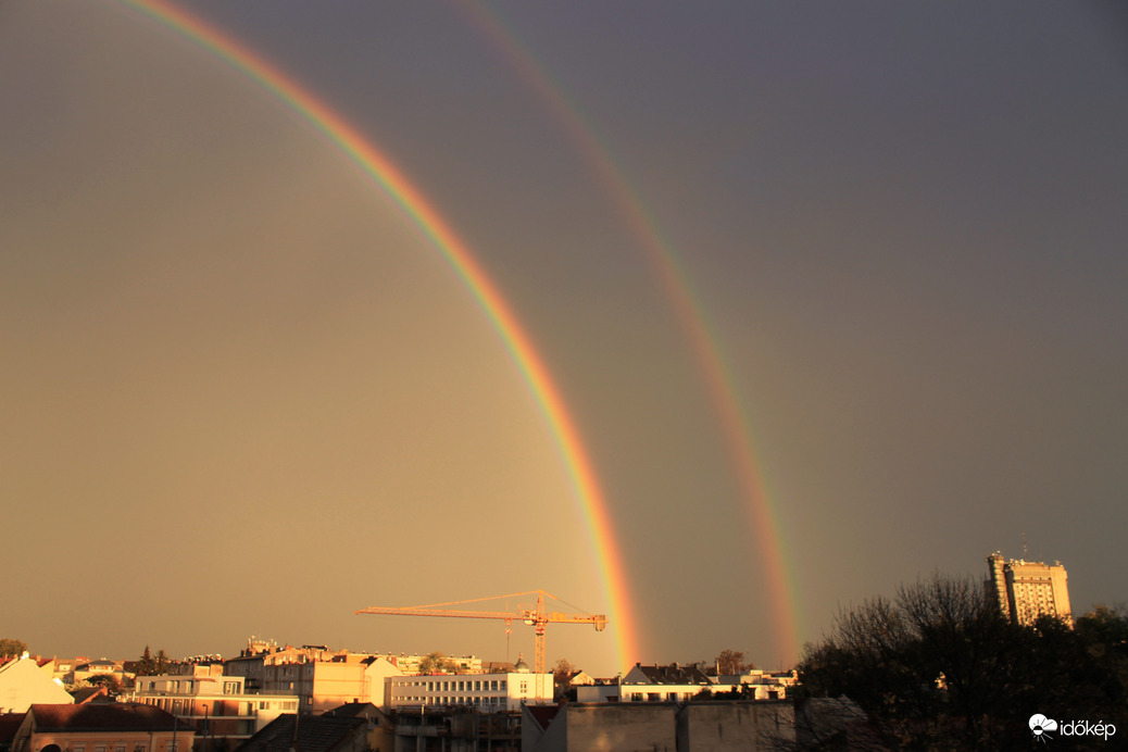 Október végi szivárvány