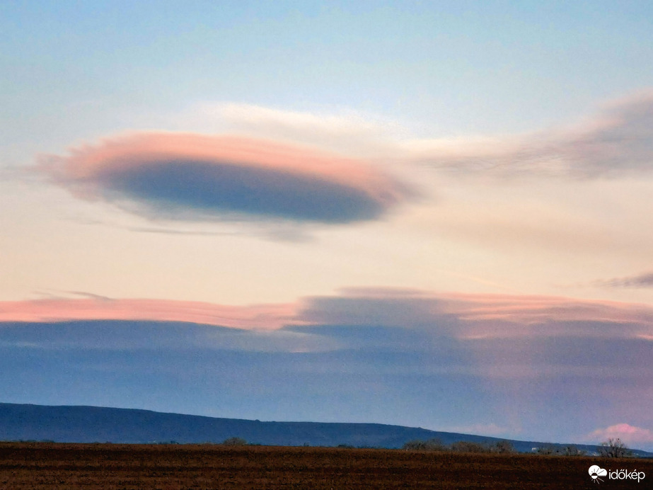 Észlelési fényképek