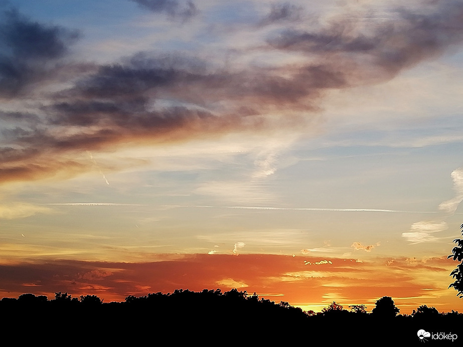 Esteledik. Polgárdi 