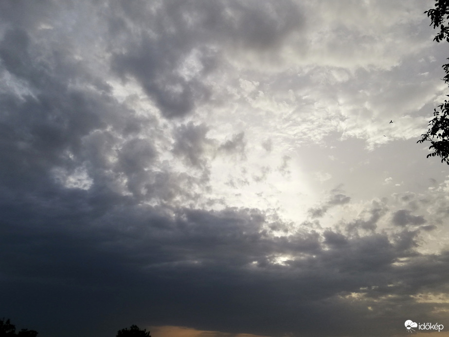 Polgárdi, életmentő volt a délutáni eső