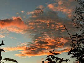 Polgárdi, felhők Naplemente után