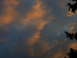 DÁNY, FELHŐKÉP NAPKELTE ELŐTT -- 2026 02 09