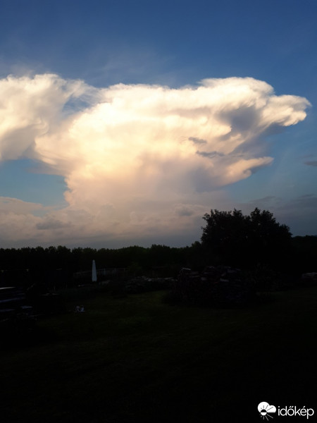 Észlelési fényképek