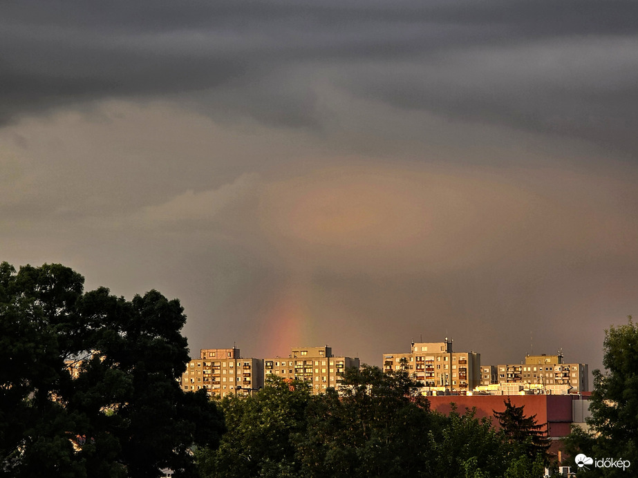 Csoda ,a zivatar előtt Nyíregyházán 