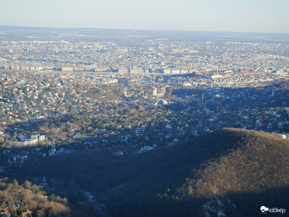 Az Erzsébet-kilátóból 3.