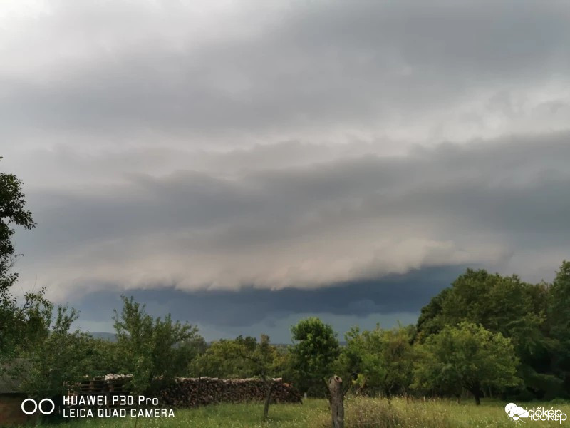 Észlelési fényképek