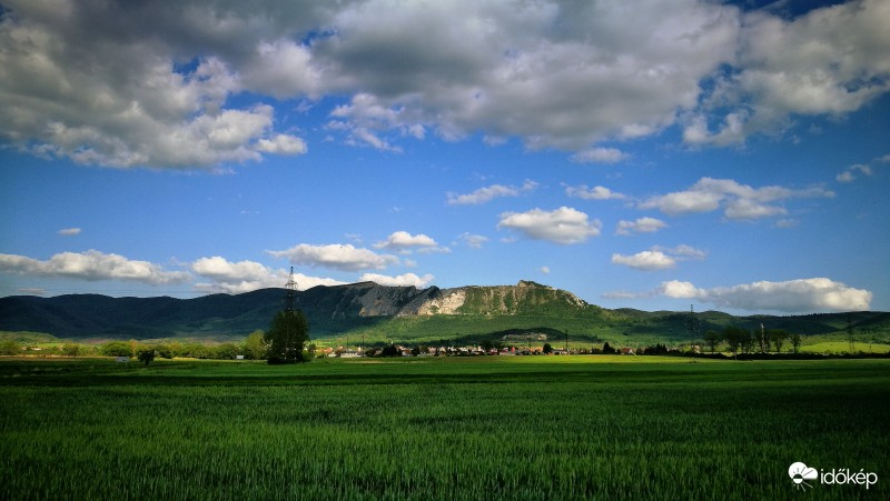 Hív a nyár... Így szép!