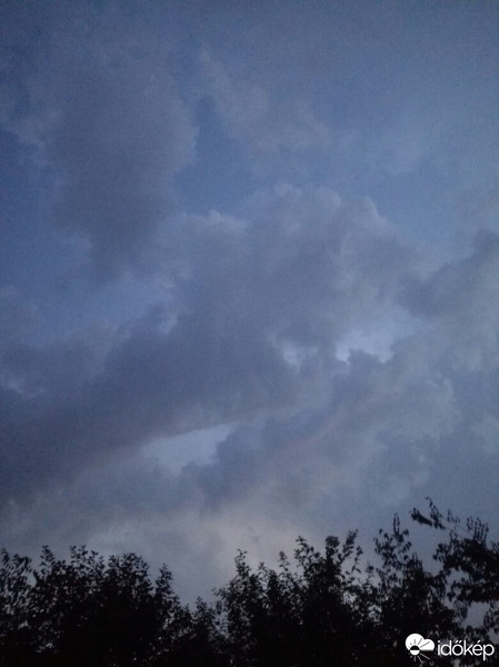 Észlelési fényképek