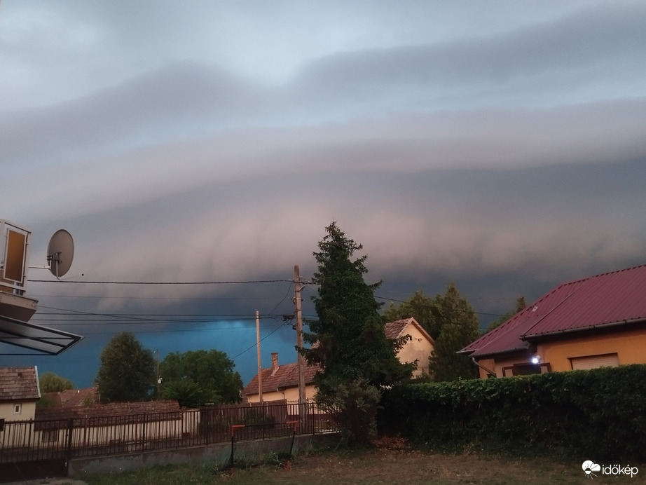 Észlelési fényképek