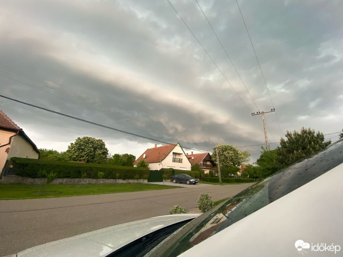 Észlelési fényképek