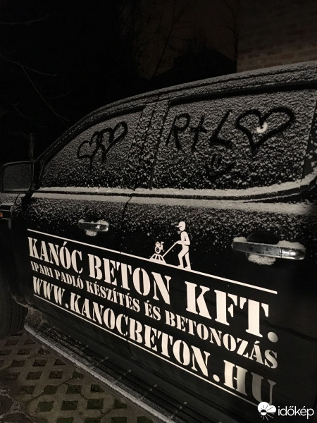 Észlelési fényképek