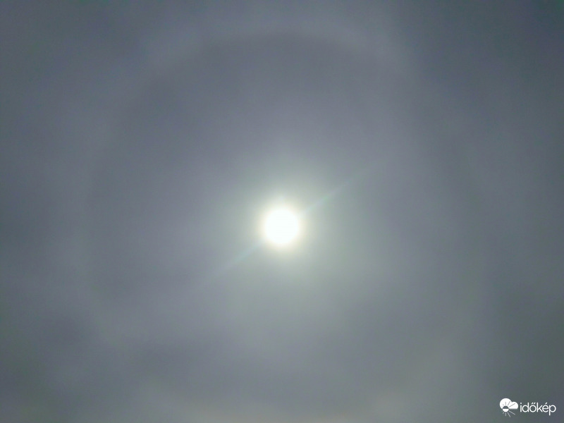 Naphalo Császár felett!