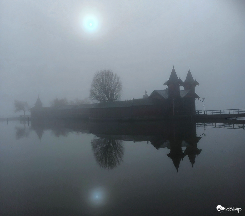 Lake fog