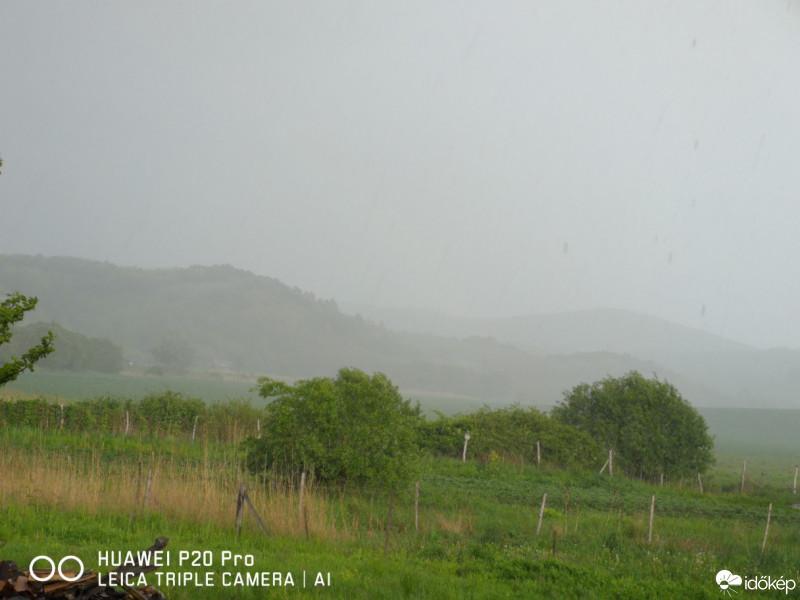 Észlelési fényképek