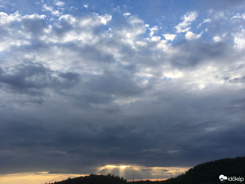 Észlelési fényképek