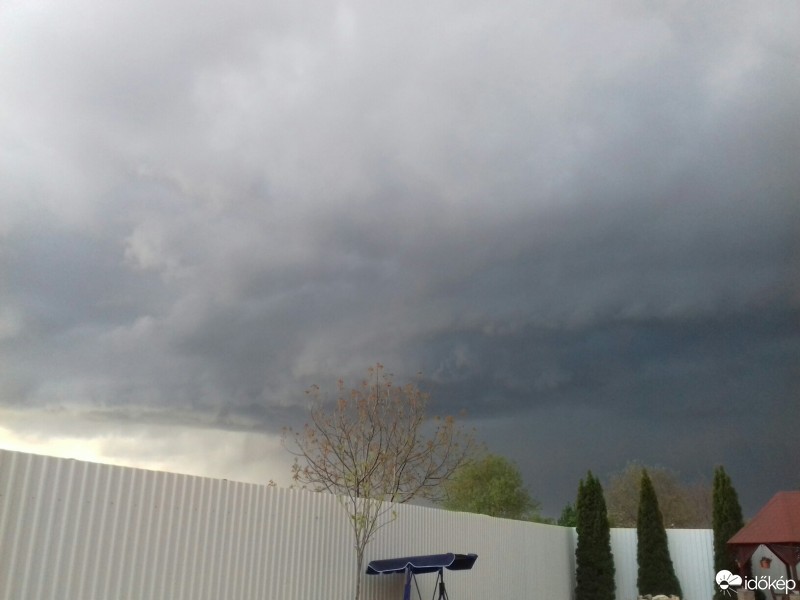 Észlelési fényképek