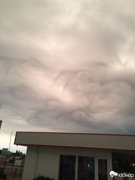 Észlelési fényképek