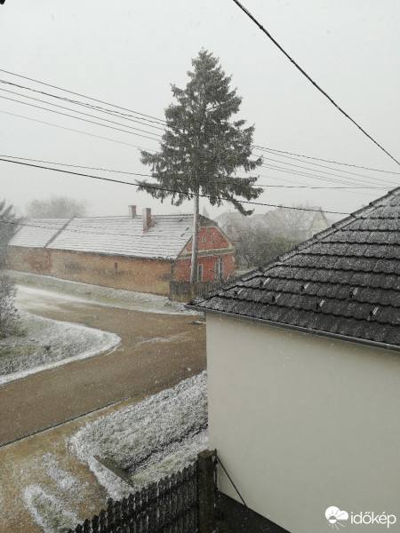 Észlelési fényképek