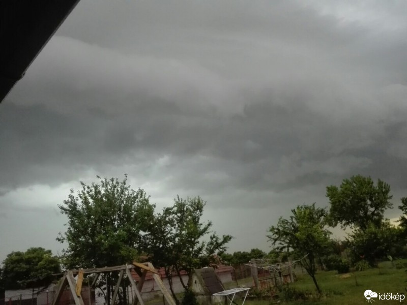 Észlelési fényképek