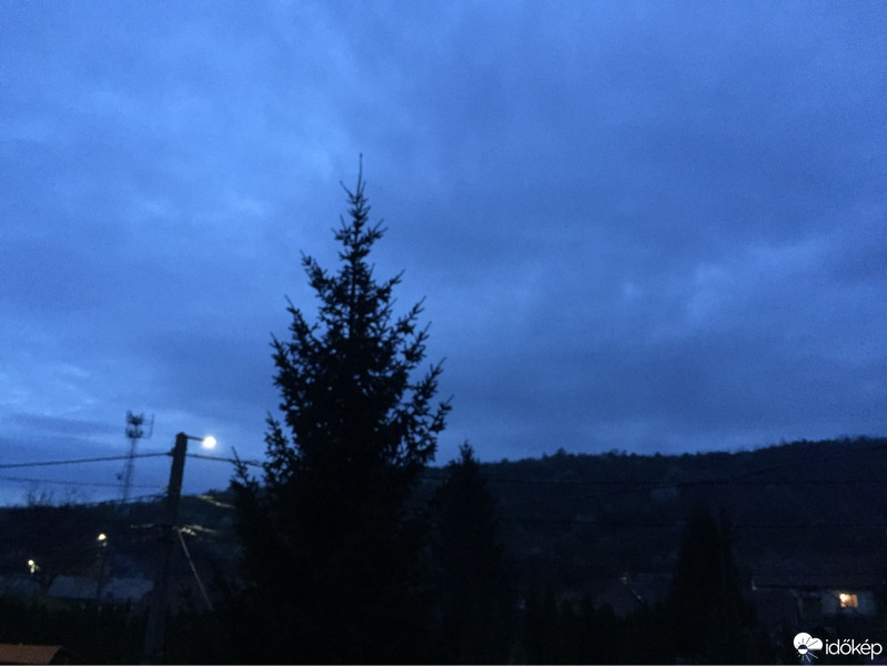 Észlelési fényképek