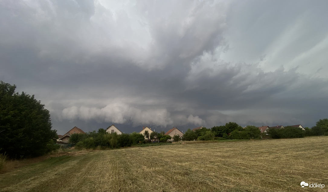 Észlelési fényképek