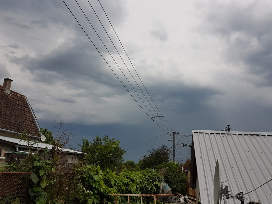 Észlelési fényképek