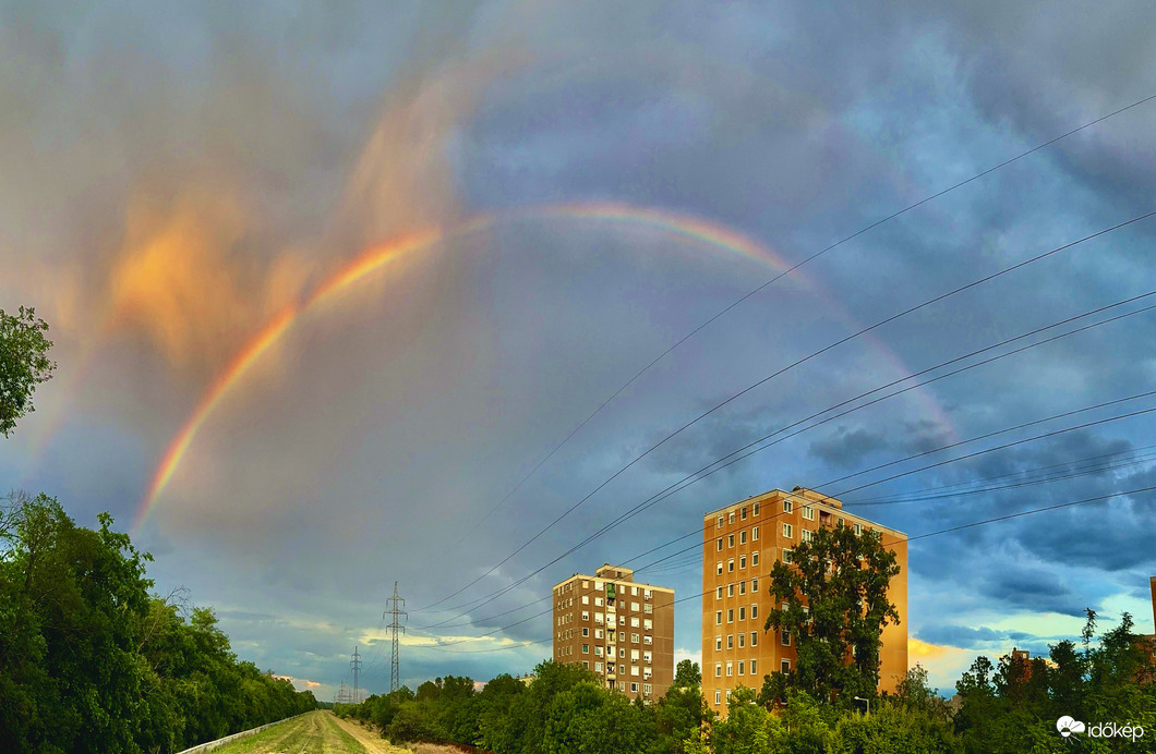 Egy kis unikornispuki Szeged fölött. :-)