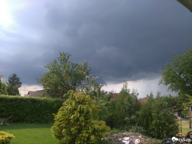 Észlelési fényképek