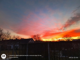 Gyönyörű pirkadat van újra Gyula felett 