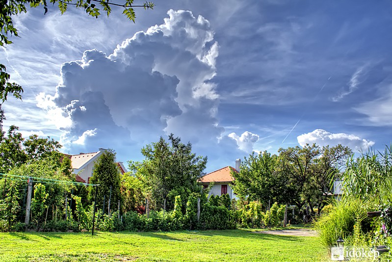 Csopak felett az ég... 