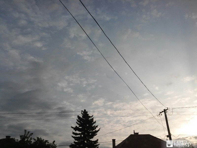 Észlelési fényképek